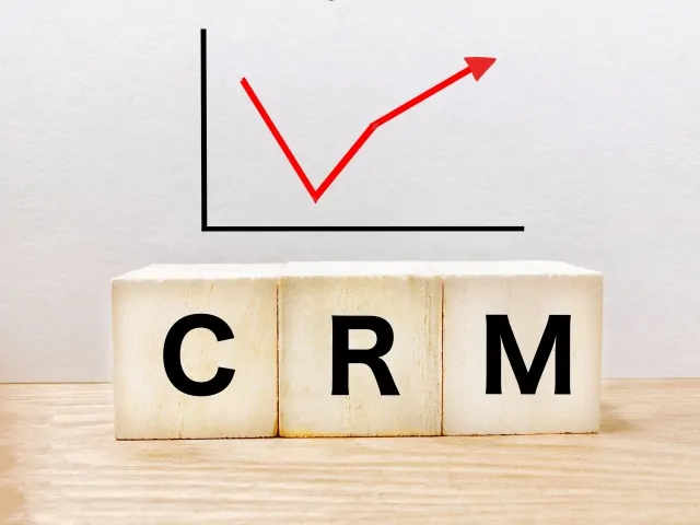 kintoneのCRM(顧客管理)が優れている理由とは?CRMとSFAとの違いも紹介します!